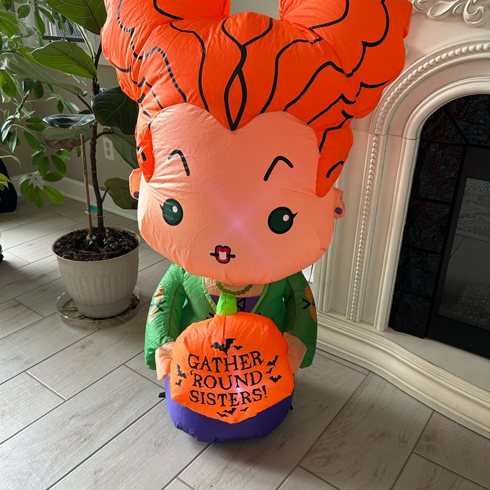 Hocus pocus inflatable